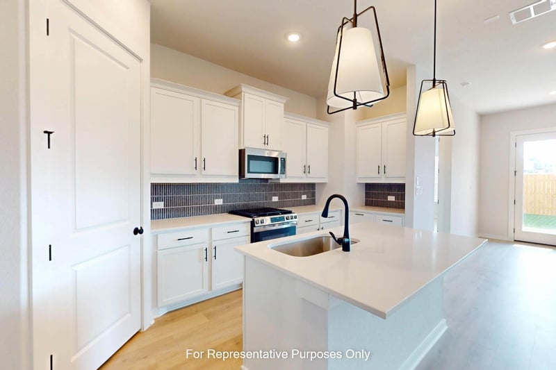 849 Corvallis DR, Leander, TX 78641