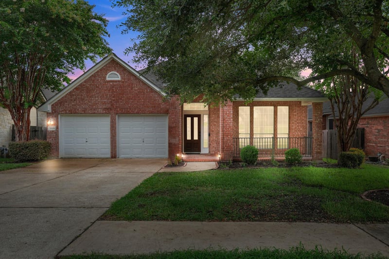 7008 Magic Mountain LN, Round Rock, TX 78681