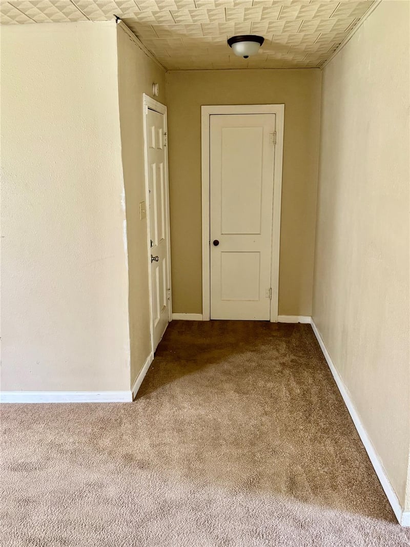 415 7th ST, Taylor, TX 76574