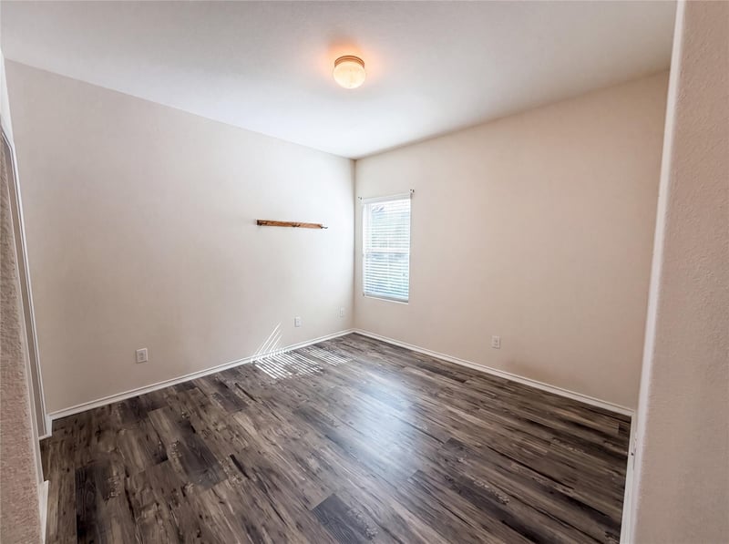 276 Circle Way #26E, Jarrell, TX 76537