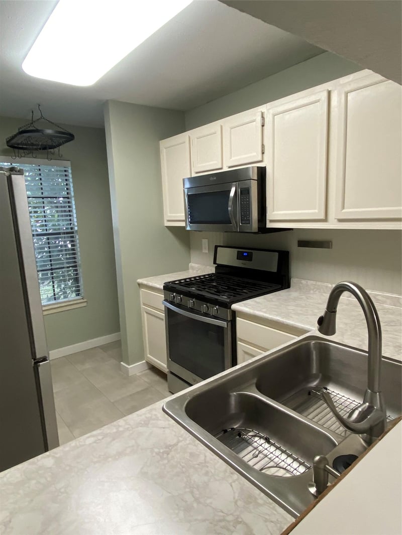 11404 Walnut Ridge DR #9, Austin, TX 78753