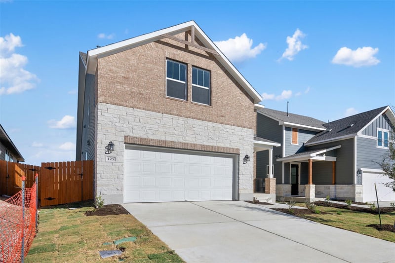 160 Ranier Way, Dripping Springs, TX 78620