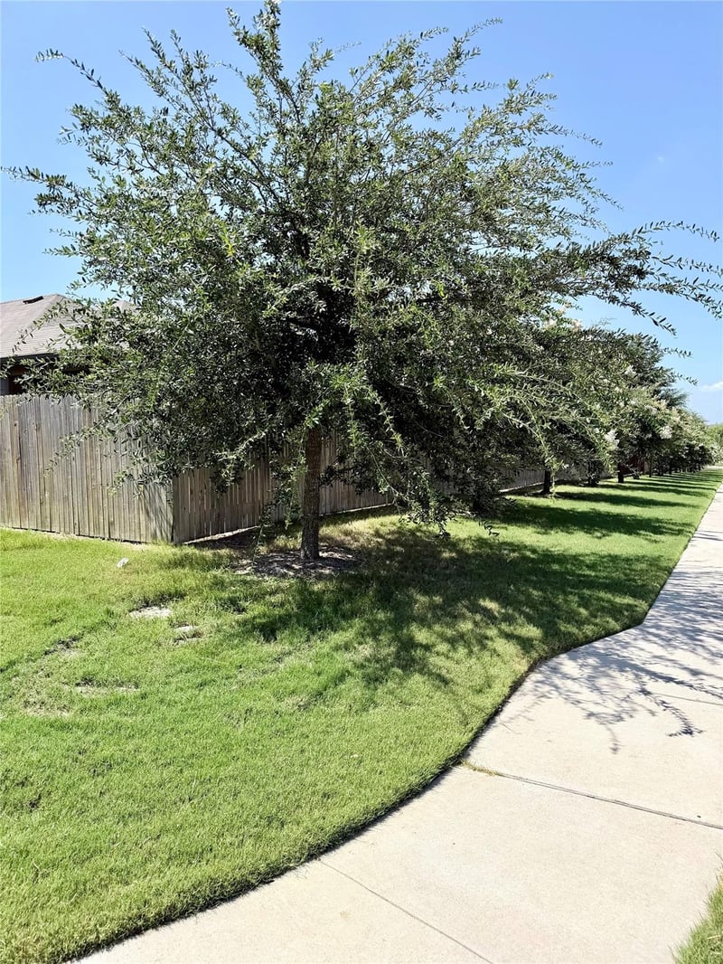 13940 Heywood DR, Pflugerville, TX 78660