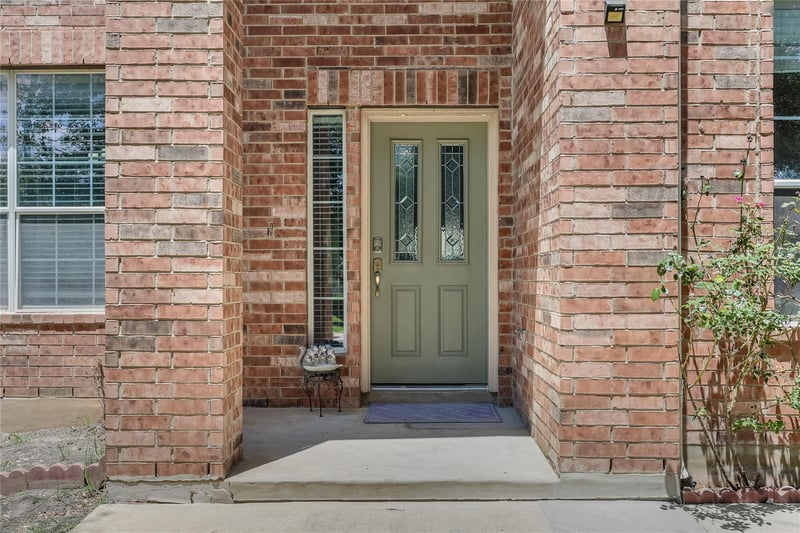 916 Abbeyglen Castle DR, Pflugerville, TX 78660