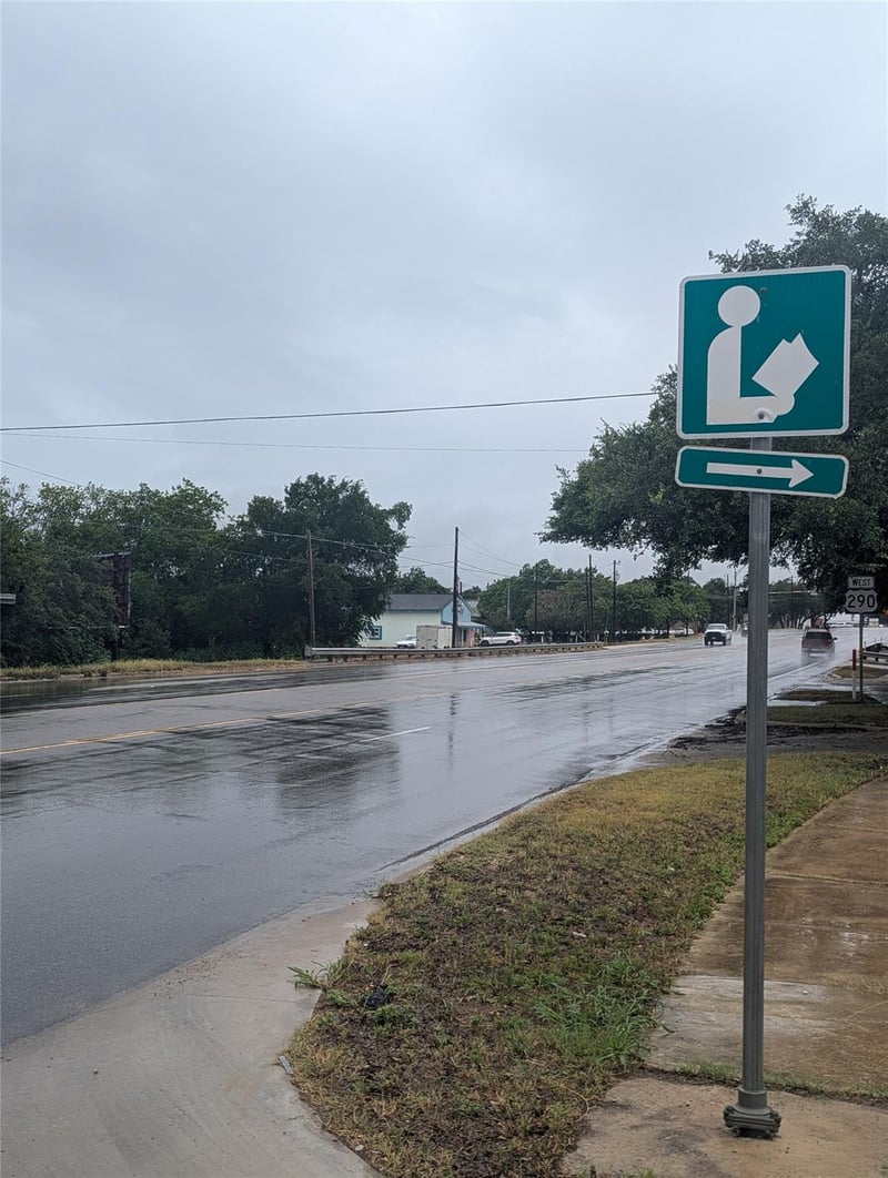651 Highway 290 Hw, Dripping Springs, TX 78620