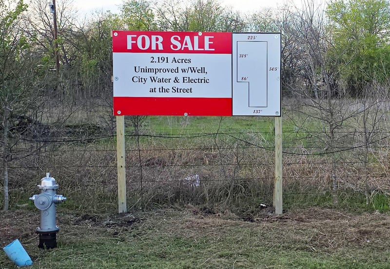 1411 Old Thorndale RD, Taylor, TX 76574