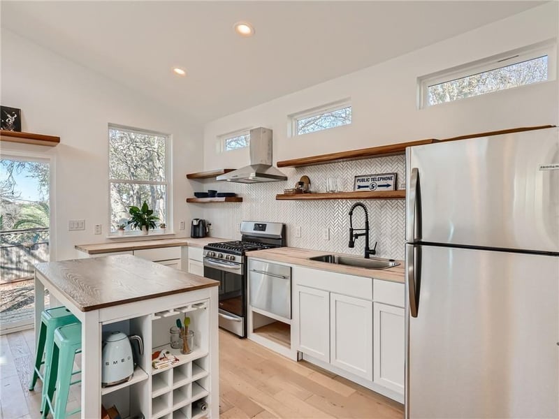 1614 Elmira RD, Austin, TX 78721