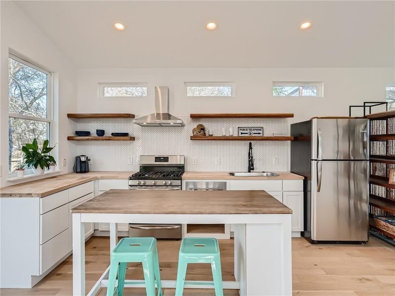 1614 Elmira RD, Austin, TX 78721