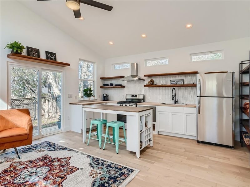 1614 Elmira RD, Austin, TX 78721