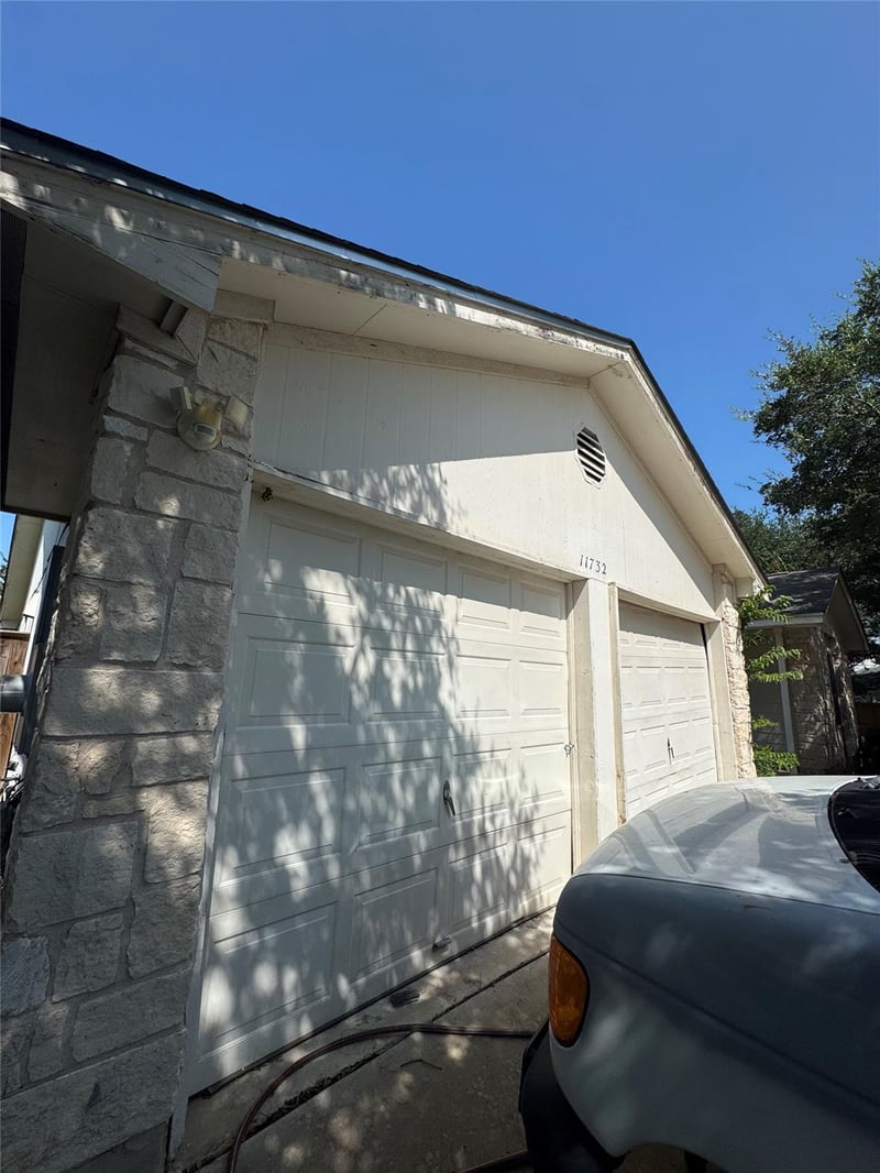 11732 Maybach DR, Del Valle, TX 78617