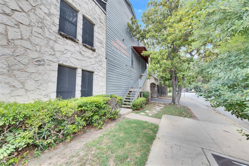 2529 Rio Grande ST #100, Austin, TX 78705