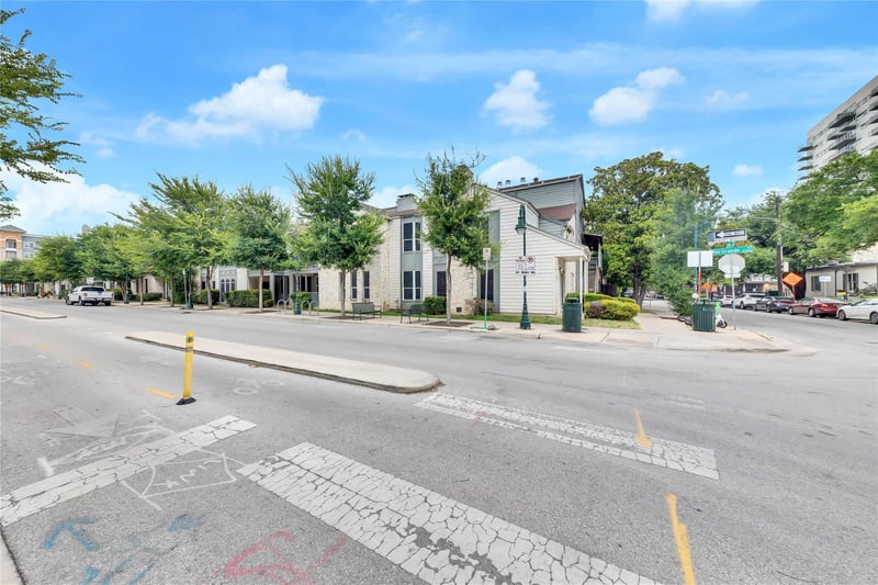 2529 Rio Grande ST #100, Austin, TX 78705