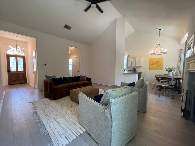 2906 Garvey CV, Austin, TX 78748