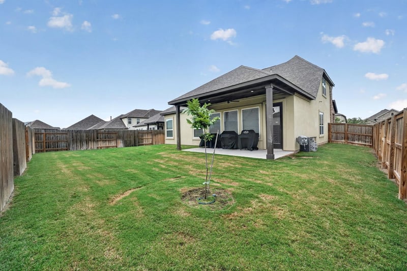 17817 Clairess LN, Manor, TX 78653