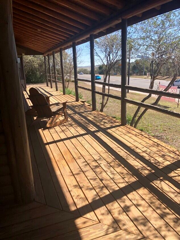 4225 E Highway 290, Dripping Springs, TX 78620
