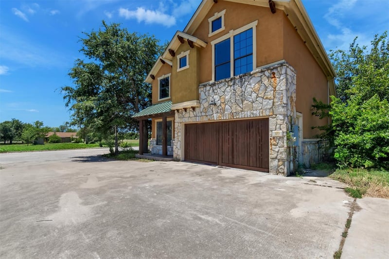 1010 Immanuel RD #103, Pflugerville, TX 78660