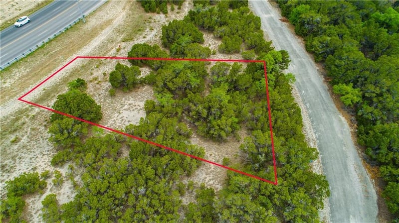 6801 Redwood DR, Lago Vista, TX 78645