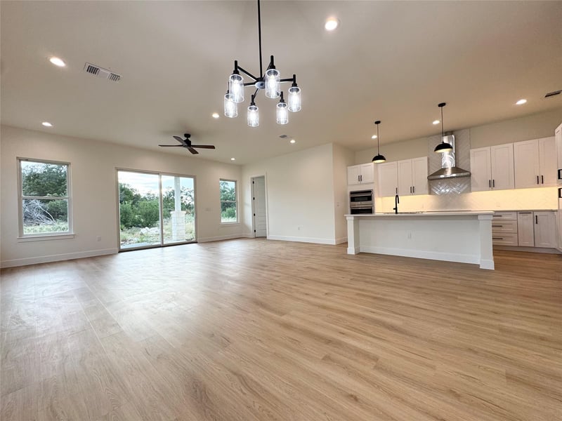 1713 Whitetail Rd, Horseshoe Bay, TX 78657