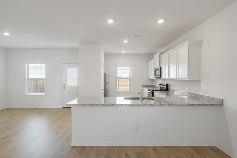 152 Wirepass CRST, Jarrell, TX 76537