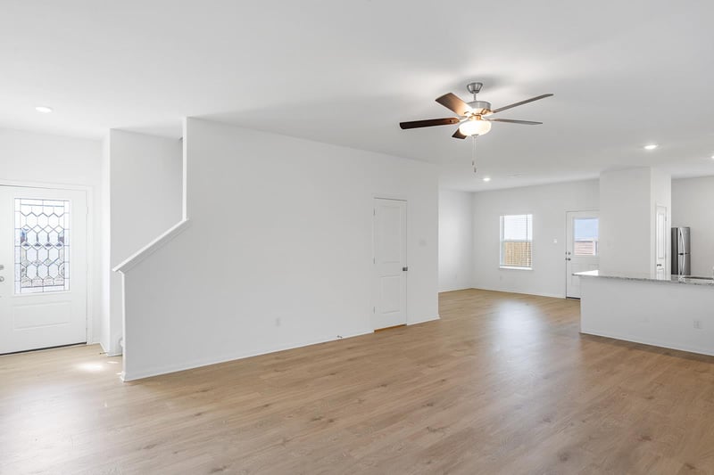 152 Wirepass CRST, Jarrell, TX 76537