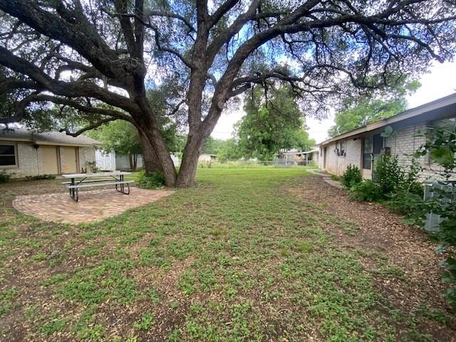 605 Kerr ST, Burnet, TX 78611