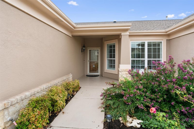 105 Goose Island DR, Georgetown, TX 78633