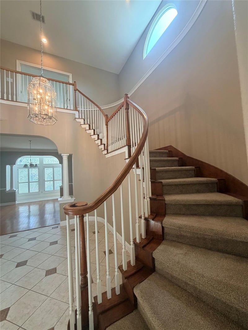 9902 Brightling LN, Austin, TX 78750