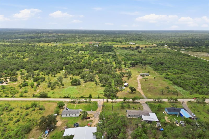 4575 Mineral Springs RD, Lockhart, TX 78644