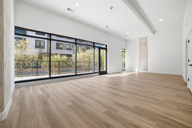 4315 S Congress Ave #105, Austin, TX 78745