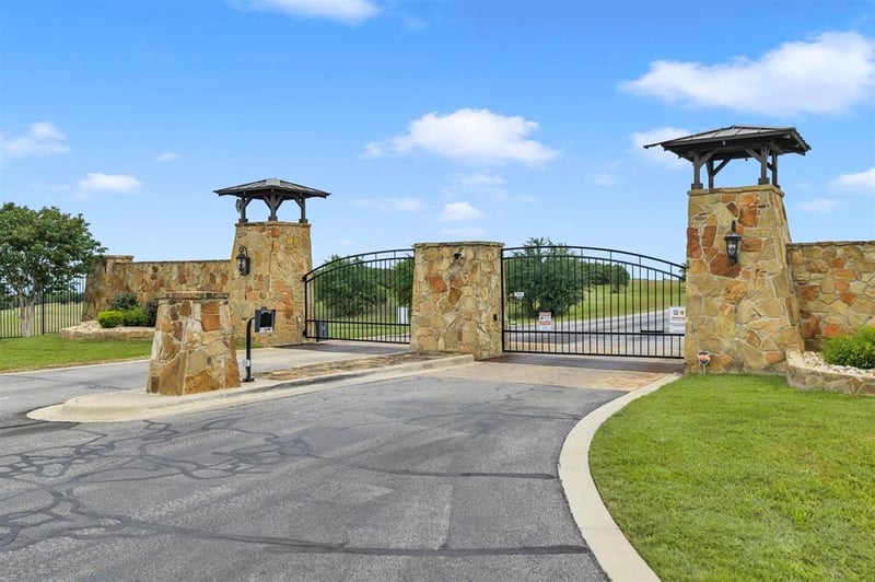LOt 8 Vintage Oak COR, Marble Falls, TX 78654