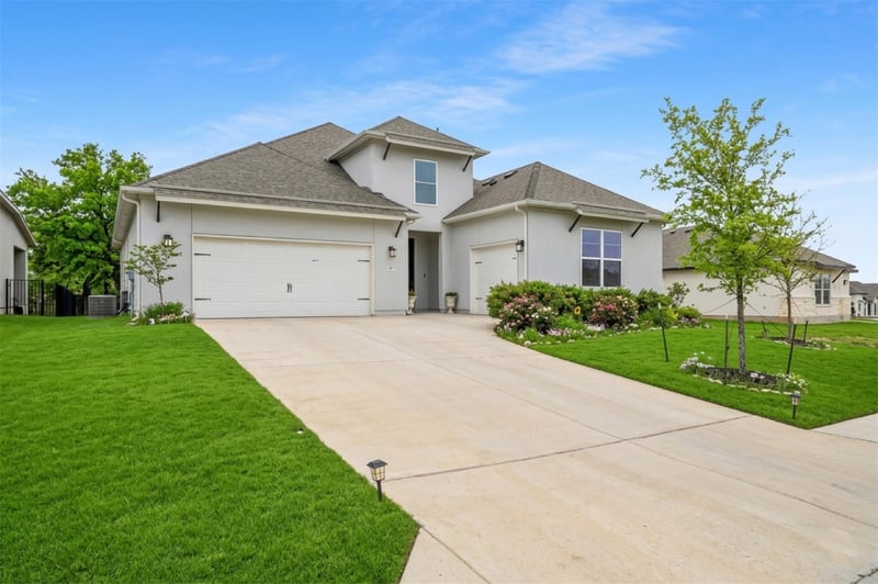 401 Trabuco BND, Liberty Hill, TX 78642