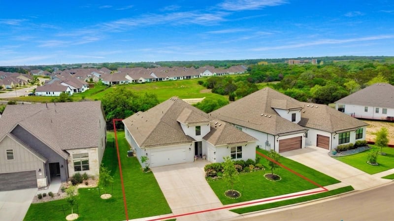401 Trabuco BND, Liberty Hill, TX 78642