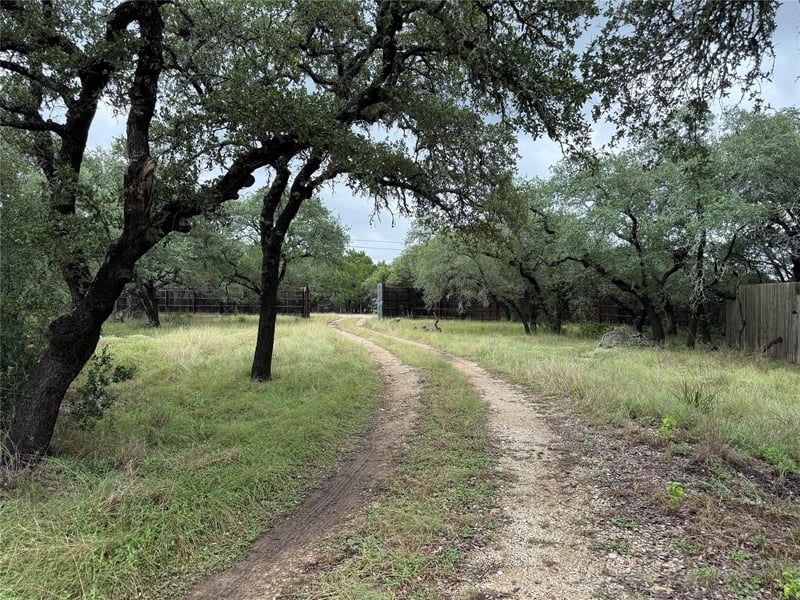 500 Ridge Oak DR, Wimberley, TX 78676
