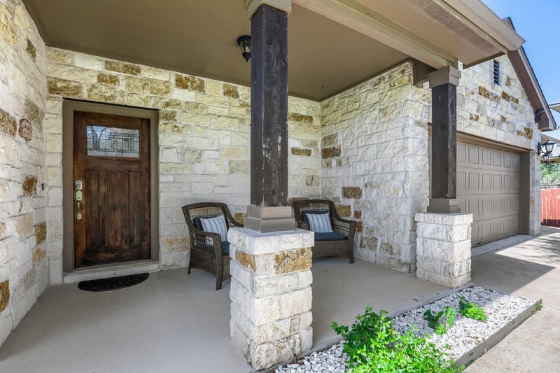 17701 Linkwood DR, Dripping Springs, TX 78620