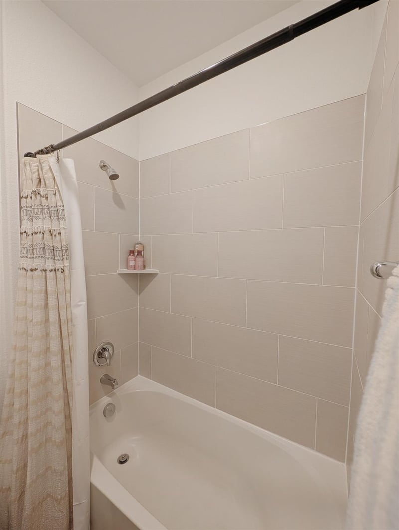 306 Buffalo View LN, Georgetown, TX 78628