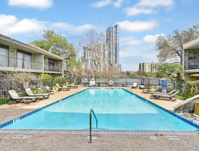 500 E Riverside DR #242, Austin, TX 78704