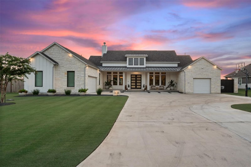 149 Mcnaughton DR, Liberty Hill, TX 78642