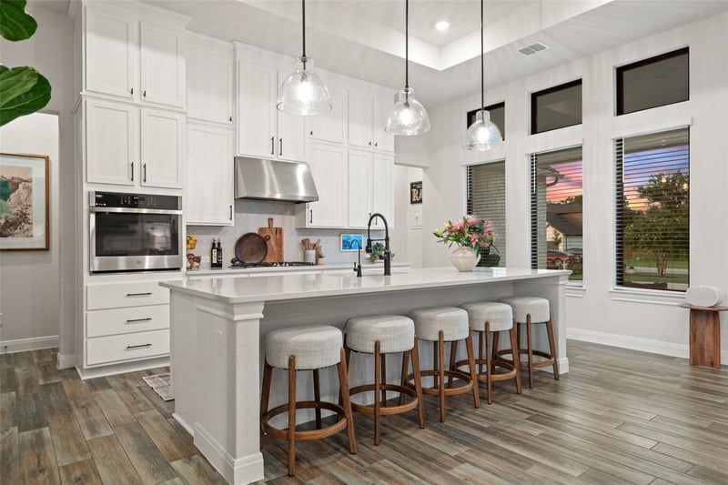 149 Mcnaughton DR, Liberty Hill, TX 78642