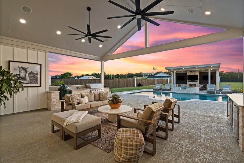 149 Mcnaughton DR, Liberty Hill, TX 78642