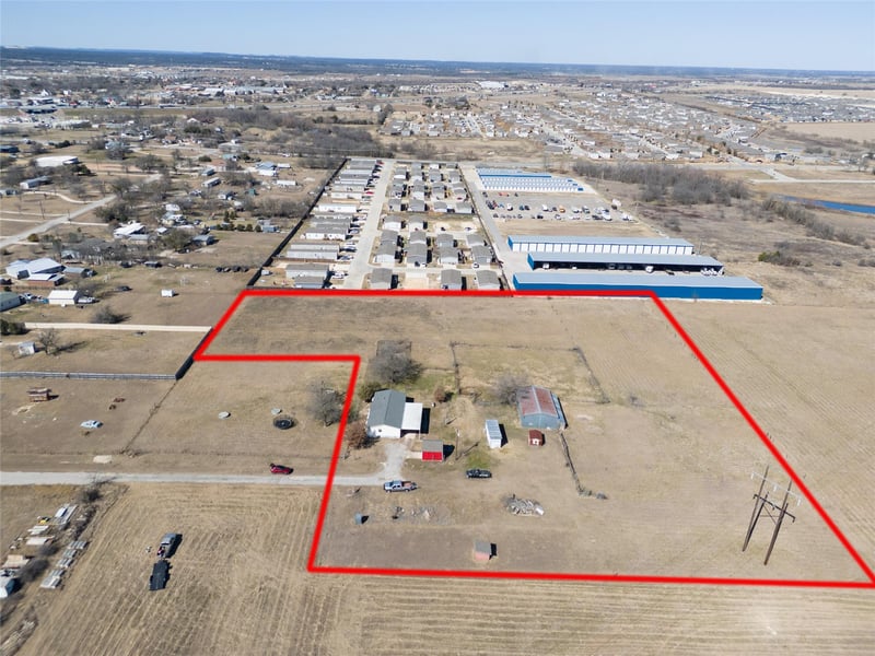 100 Prairie DR, Jarrell, TX 76537
