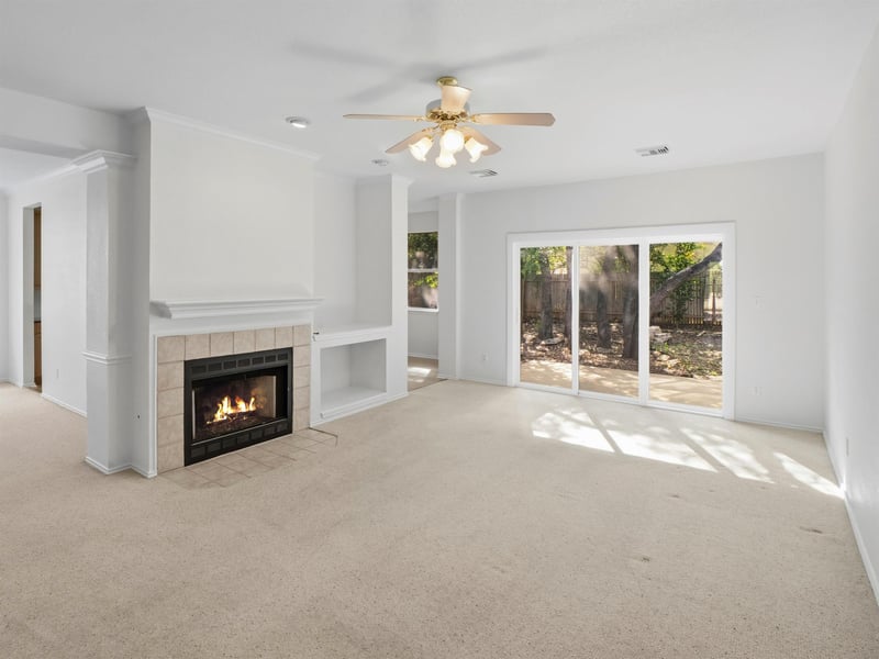 7120 Gentle Oak DR, Austin, TX 78749