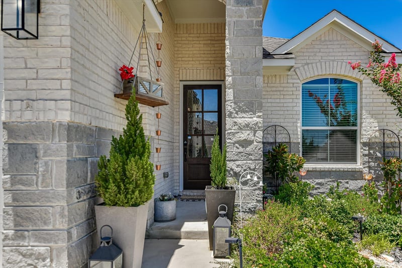 972 Leaning Oak LN, Georgetown, TX 78628