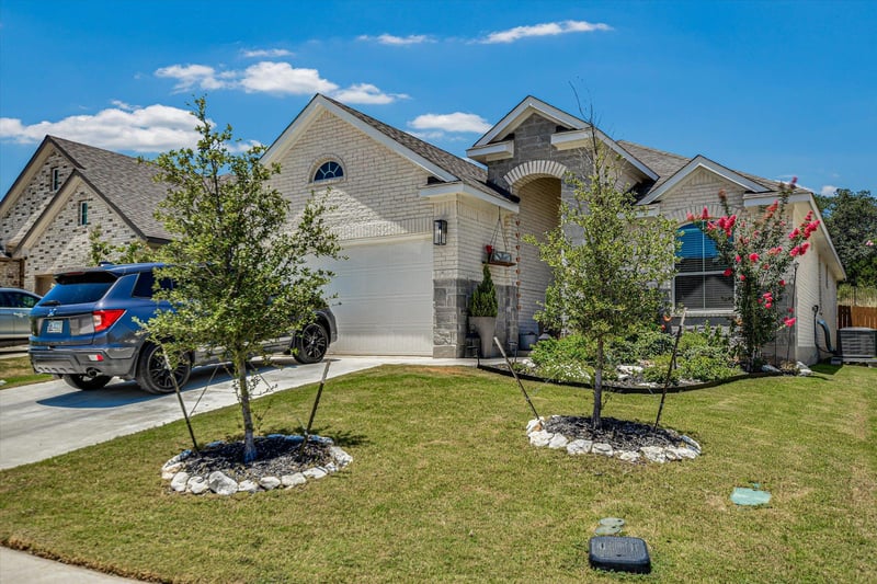 972 Leaning Oak LN, Georgetown, TX 78628