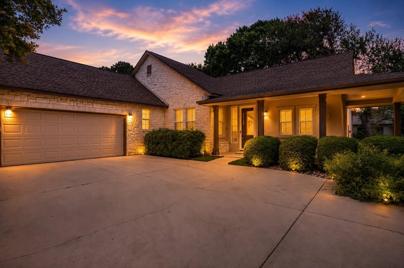102 Wild Rose DR, Georgetown, TX 78633