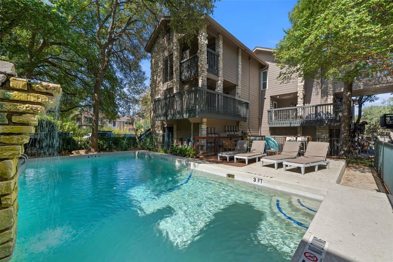 3627 Menchaca RD #105, Austin, TX 78704