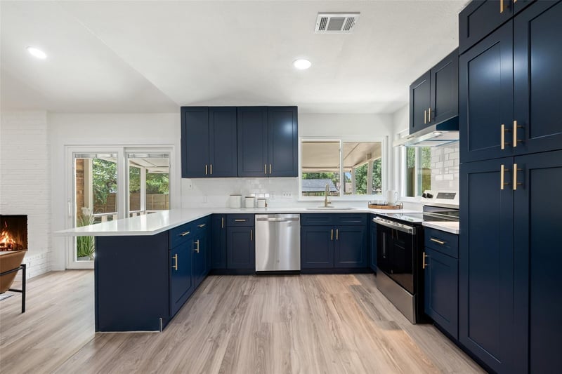 2311 Sheri Oak LN, Austin, TX 78748