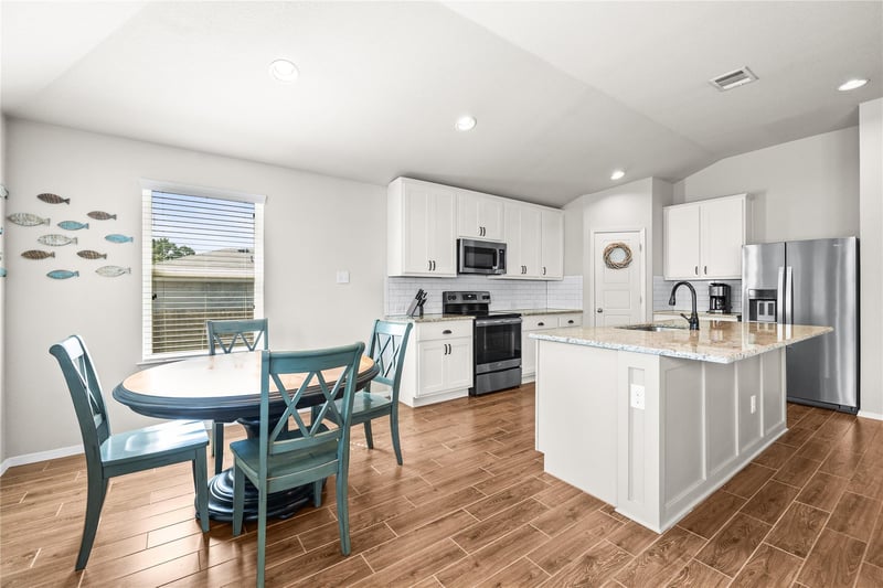 21204 Santa Rosa Ave, Lago Vista, TX 78645