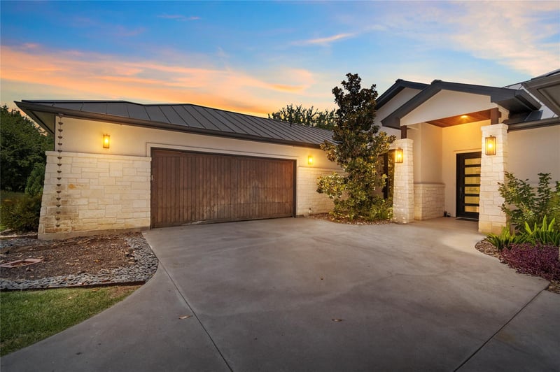 118 Brandywine, Horseshoe Bay, TX 78657