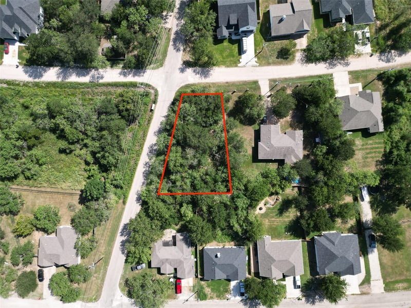 000 Pauwela LN, Bastrop, TX 78602