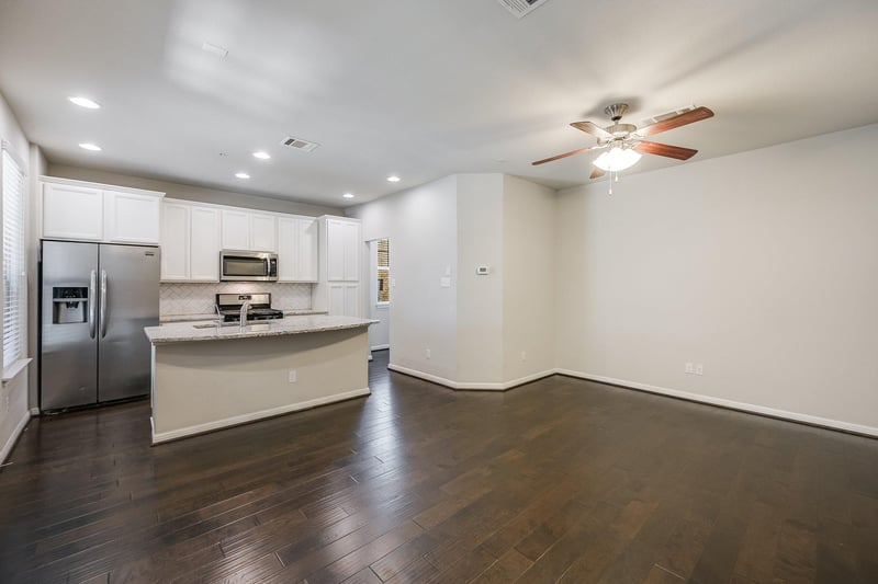 7220 Wyoming Springs Drive DR #604, Round Rock, TX 78681